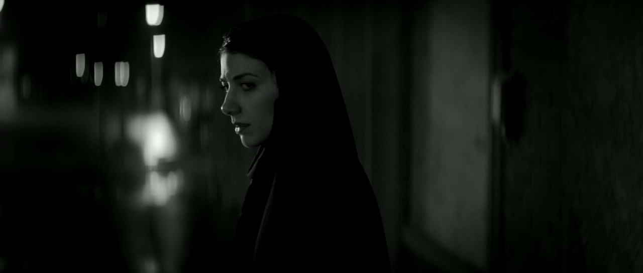 A Girl Walks Home Alone at Night